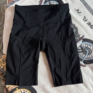 Lululemon black bike shorts